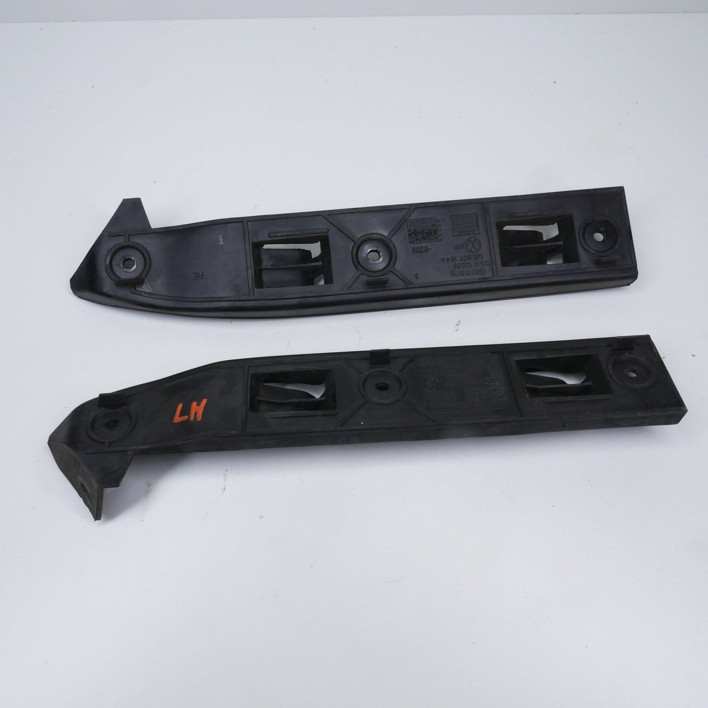 Front Bumper Bar Mounting Brackets - Fits Volkswagen Golf Mk4 1J Hatch 1997-2003