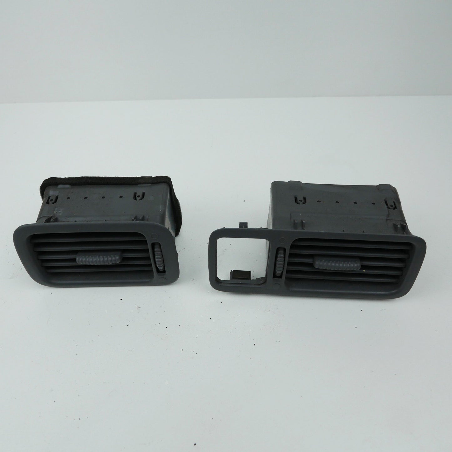 Dash Vents Grey LH and RH - Fits Honda CRV RD1 SUV Gen1 1997-2001