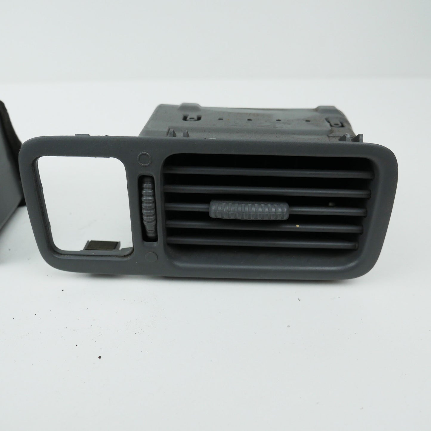 Dash Vents Grey LH and RH - Fits Honda CRV RD1 SUV Gen1 1997-2001