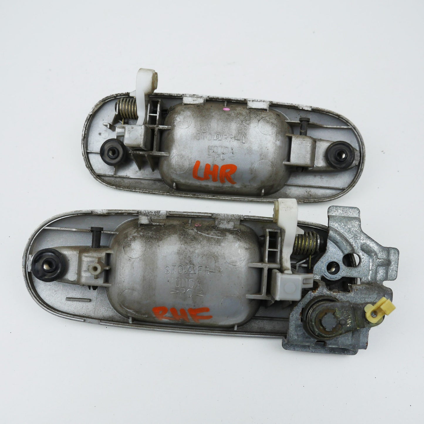 Door Handles LH Rear & RH Front Silver - Fits Honda CRV RD1 SUV Gen1 1997-2001