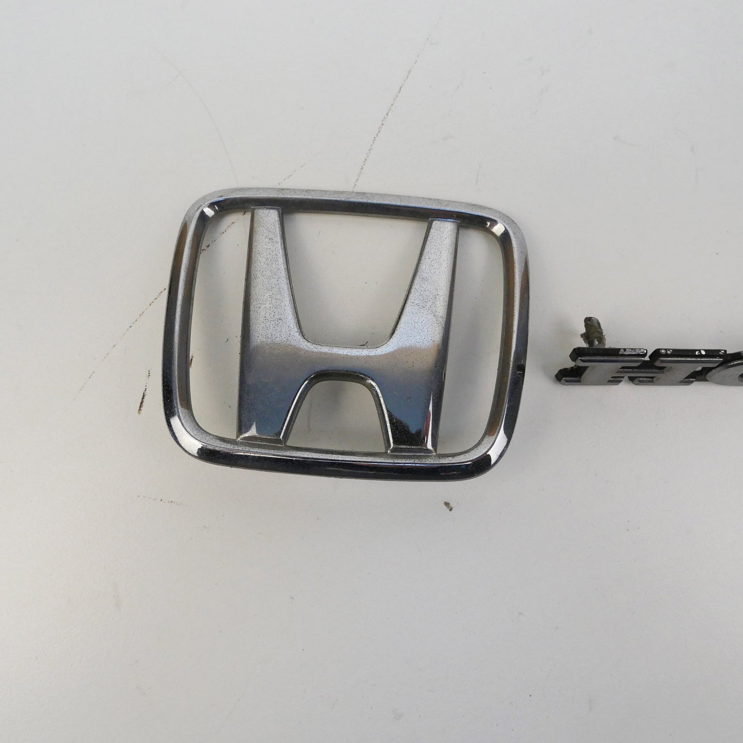 Rear Honda Badges - Fits Honda CRV RD1 SUV Gen1 1997-2001