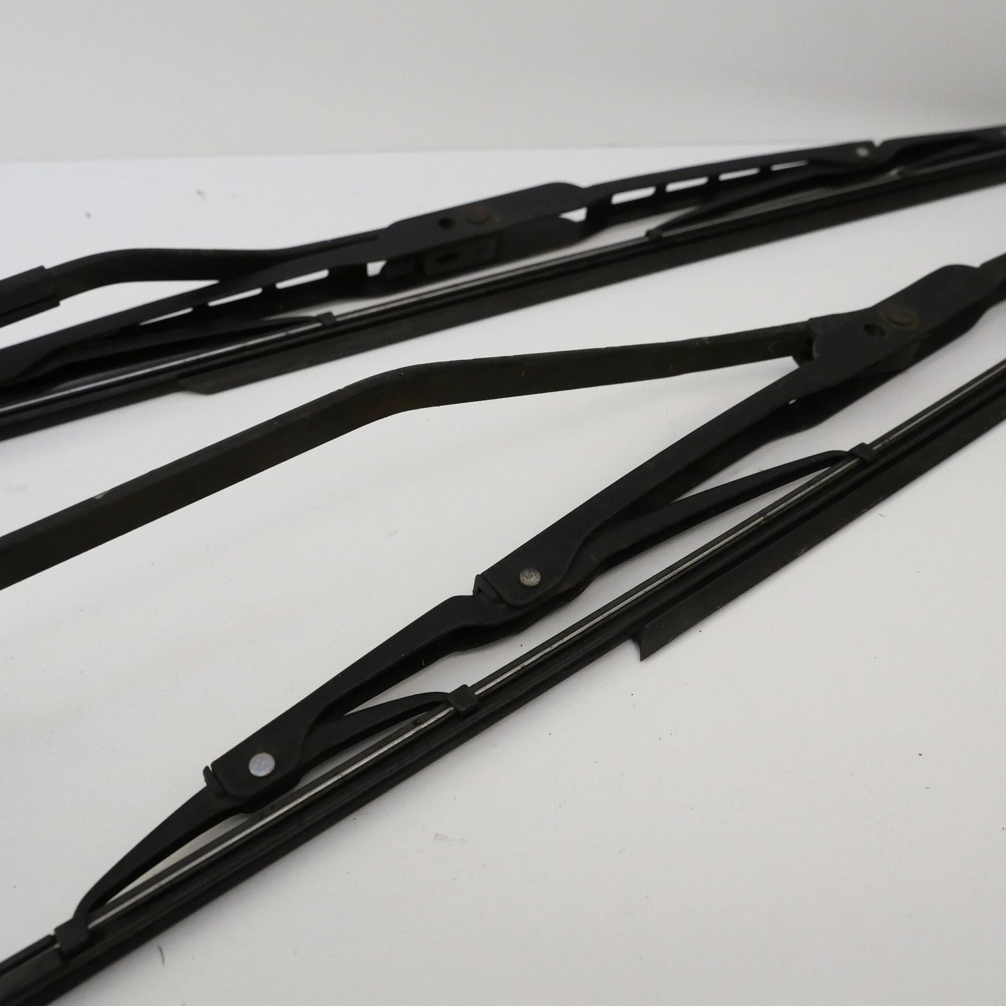 Front Windshield Wiper Arms - Fits Honda CRV RD1 SUV Gen1 1997-2001
