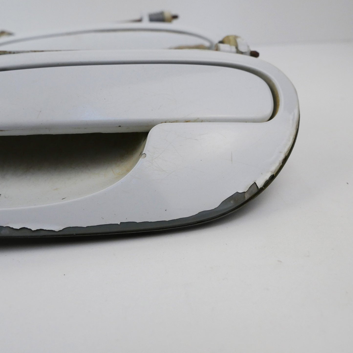 Exterior Door Handle Set White - Fits Holden Commodore VZ 2004-2006