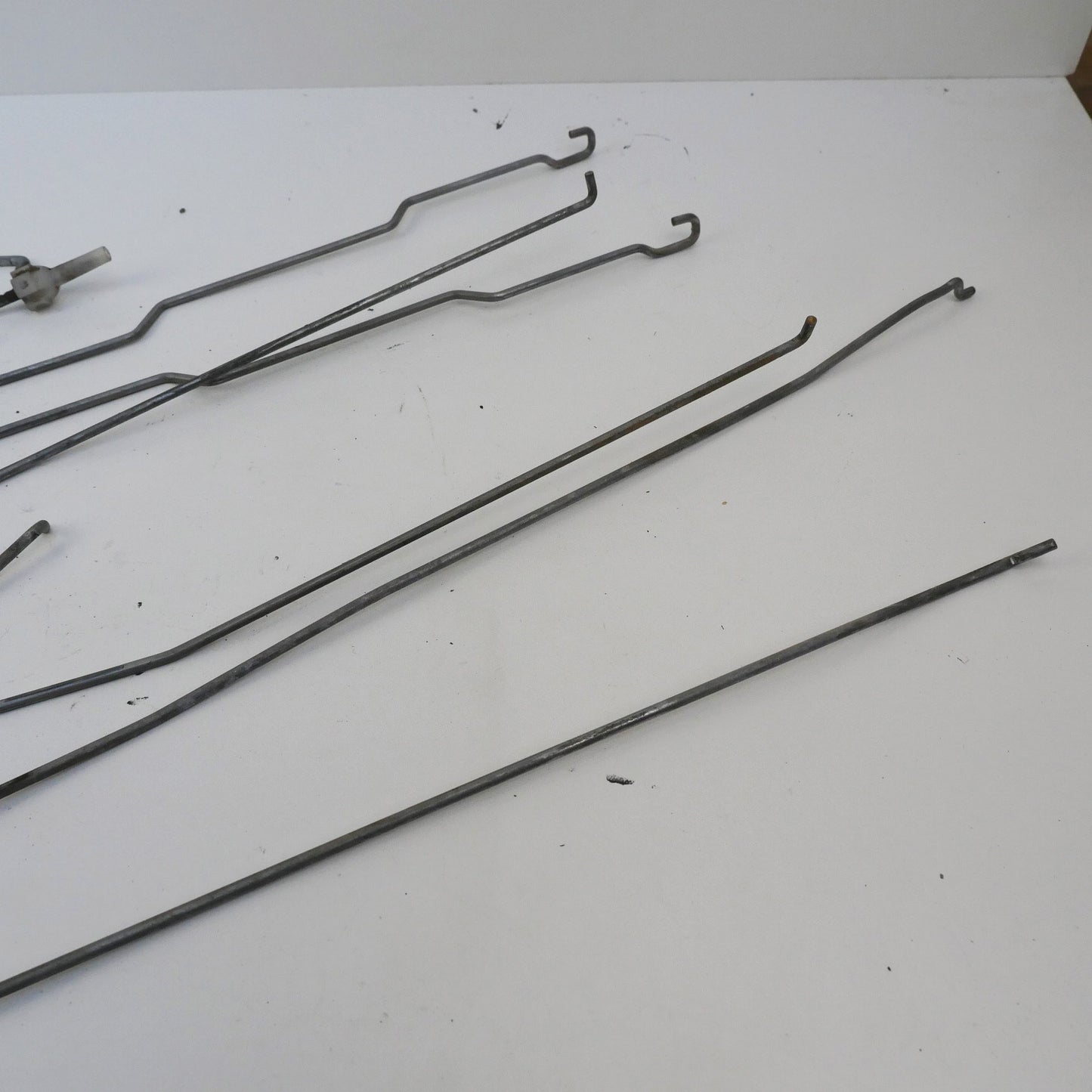 Door Latch Lock Rod Set Sedan - Fits Holden Commodore VZ 2004-2006