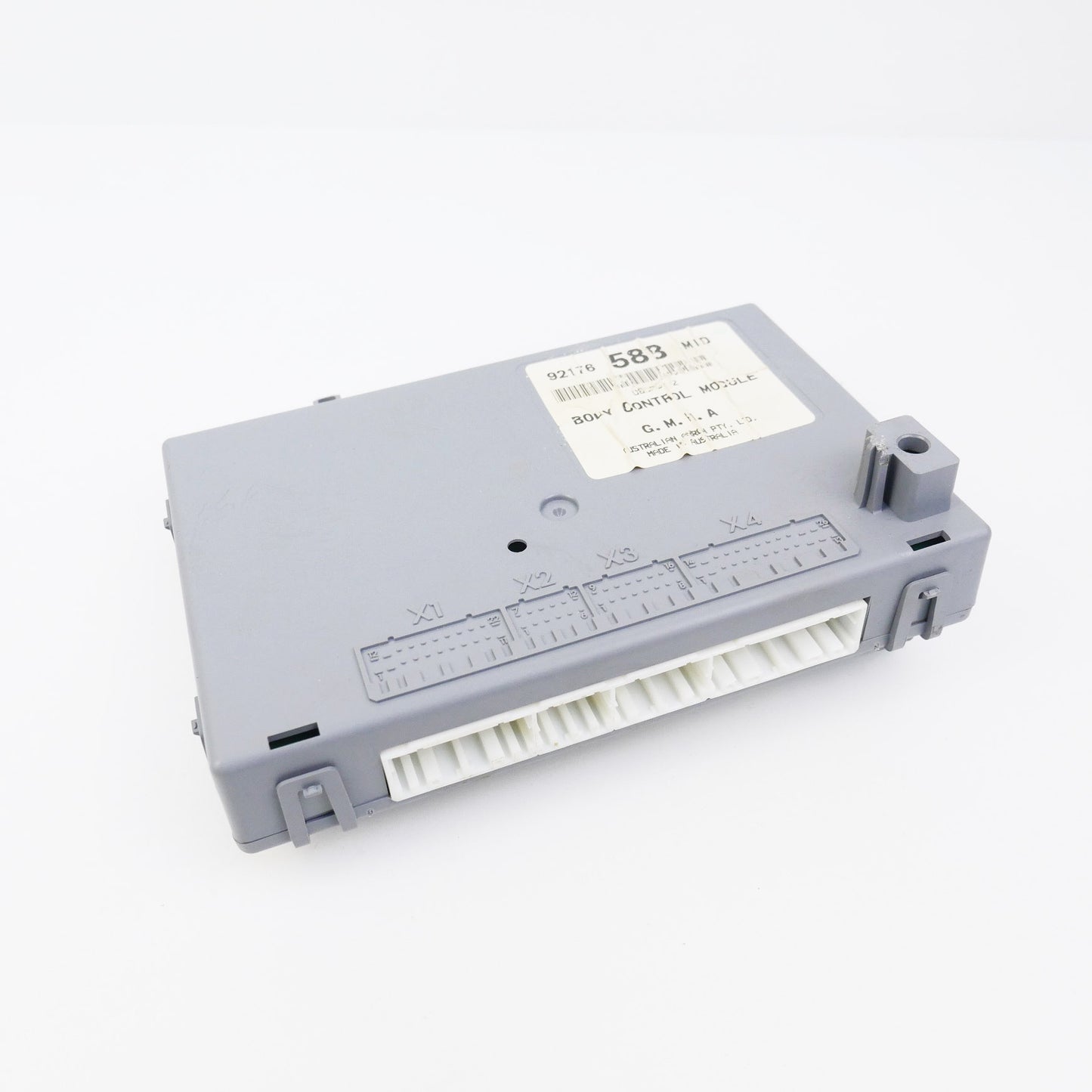 Body Control Module BCM 588 LEO- Fits Holden Commodore VZ 2004-2006