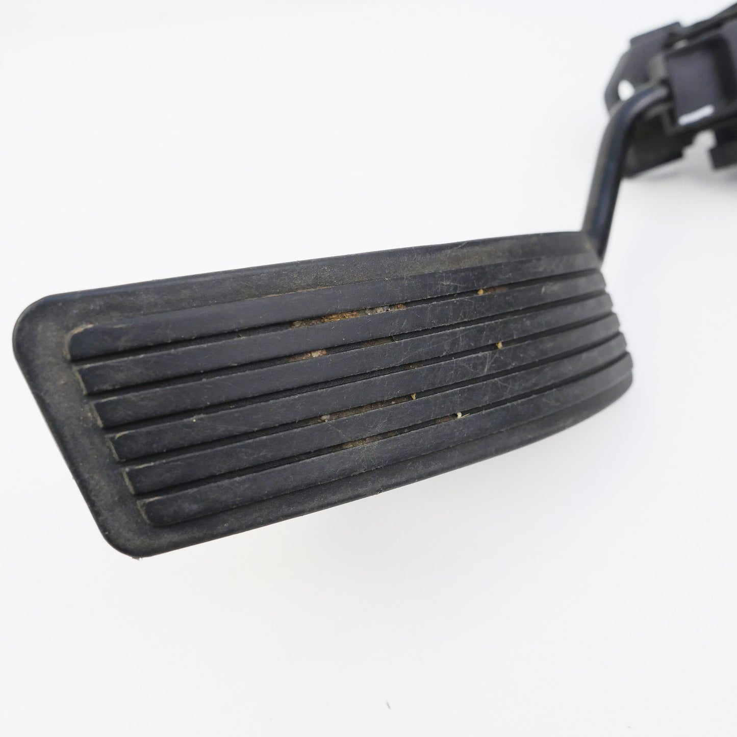 Accelerator Pedal 92183446 V6 - Fits Holden Commodore VZ 2004-2006
