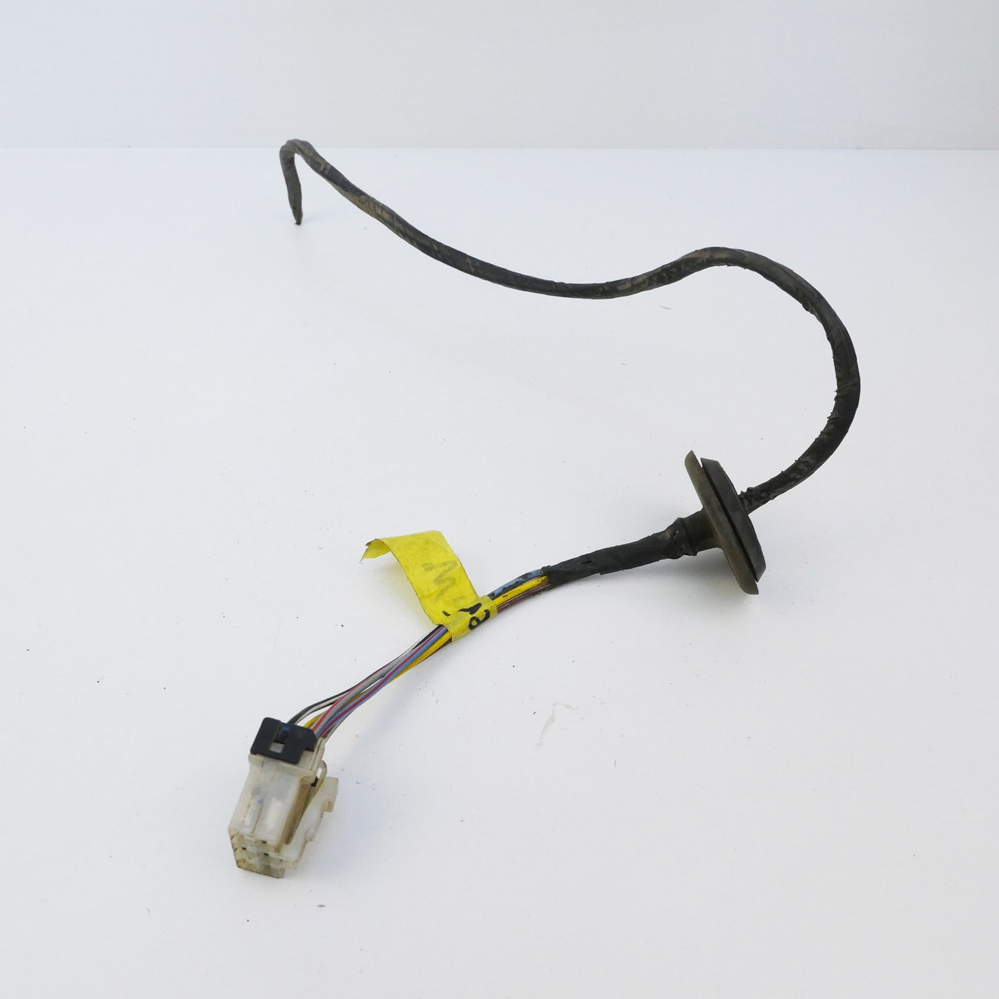 Wiper Motor Plug and Wire - Fits Holden Commodore VZ 2004-2006