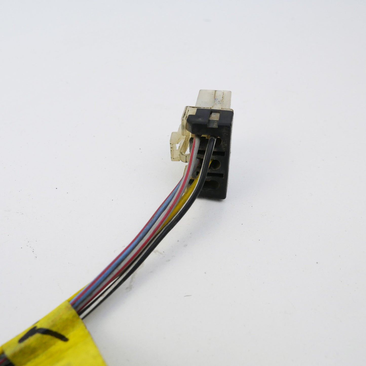 Wiper Motor Plug and Wire - Fits Holden Commodore VZ 2004-2006