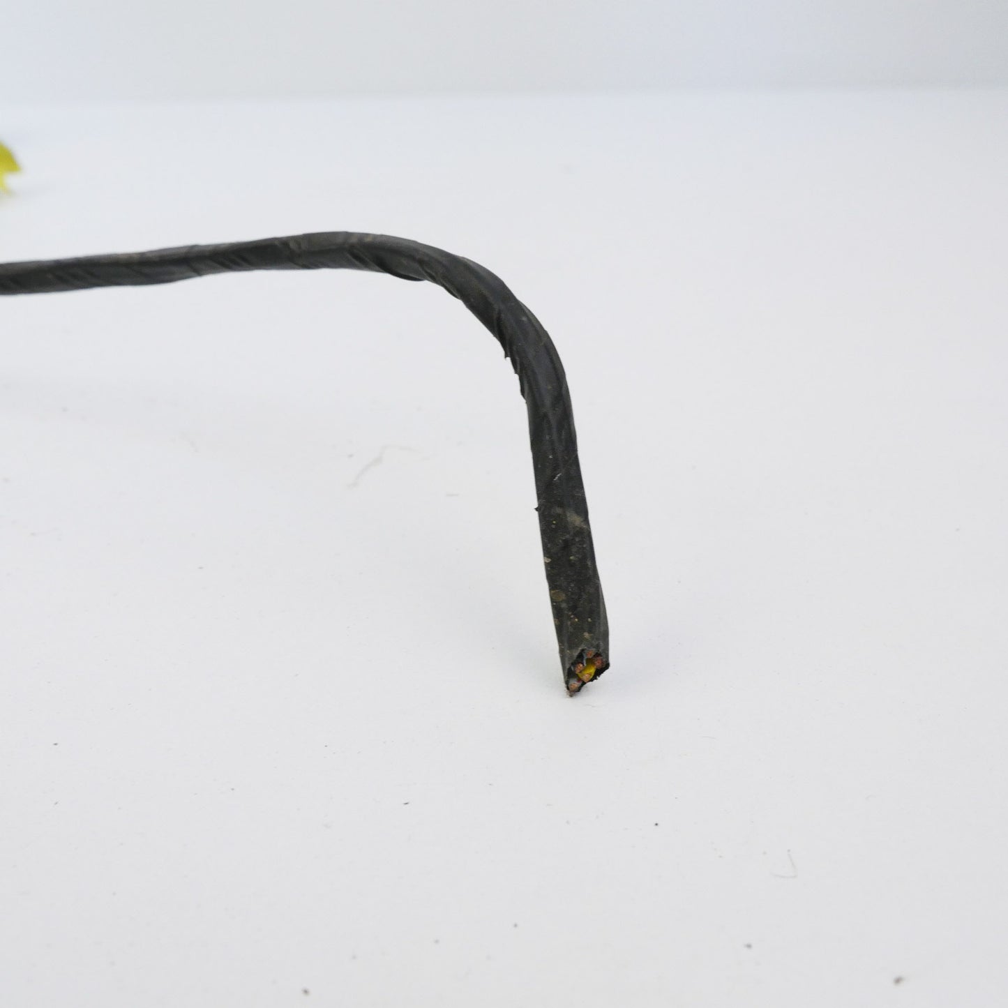 Wiper Motor Plug and Wire - Fits Holden Commodore VZ 2004-2006