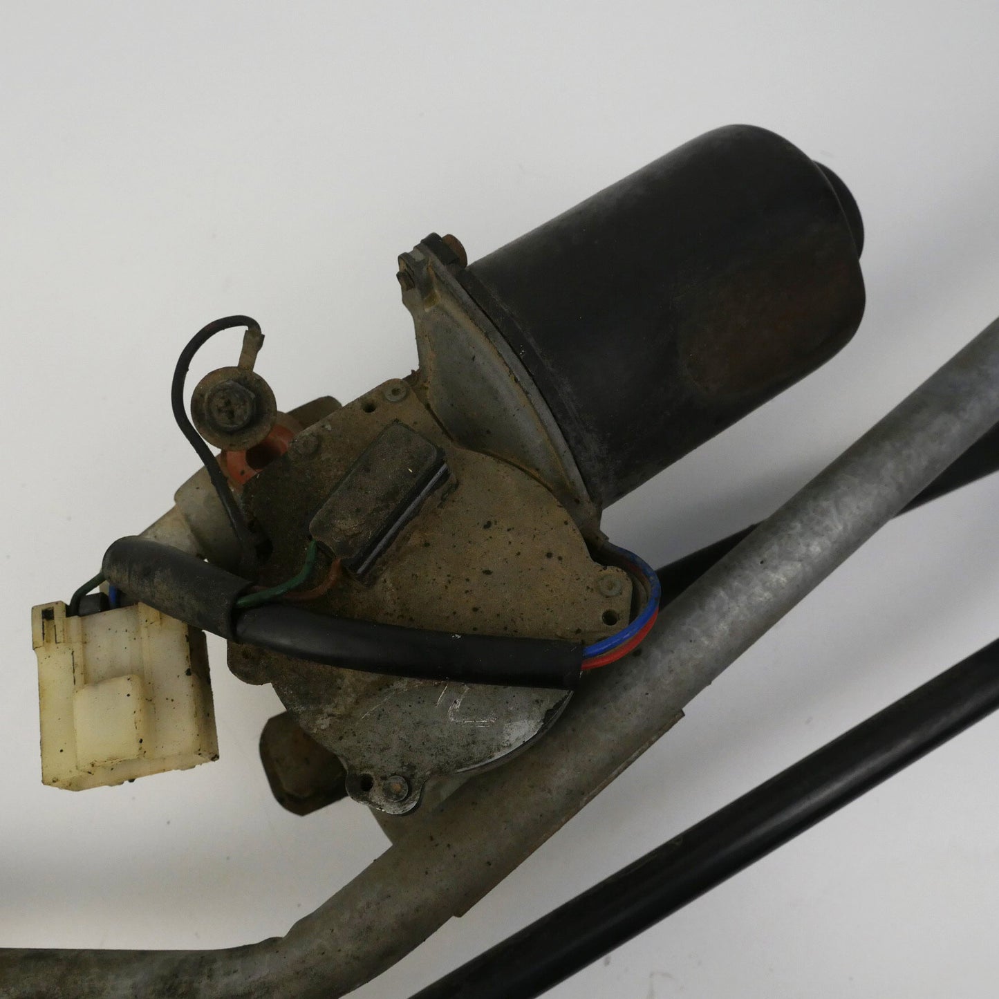 Windshield Wiper Motor and Linkages - Fits Holden Commodore VZ 2004-2006