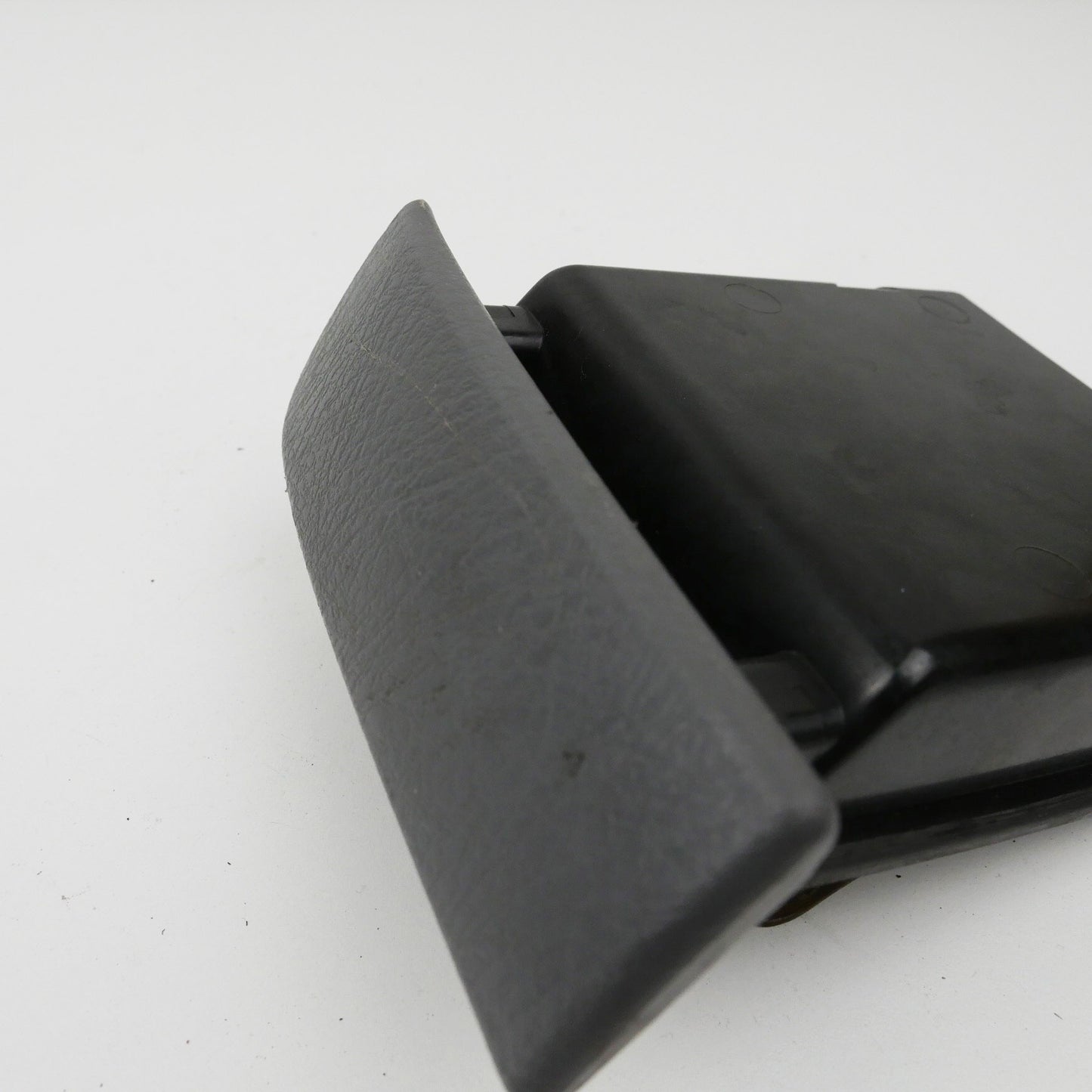 Ash Tray Grey - Fits Honda RD1 SUV Gen1 1997-2001