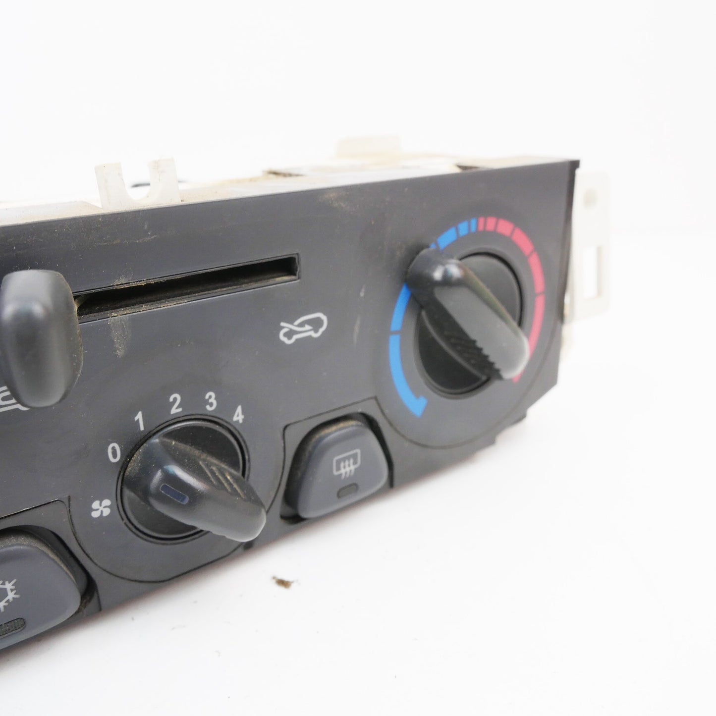 Climate Control Panel A/C Heater - Fits Holden Rodeo RA 4X4 4JH1 LX 2003-2008