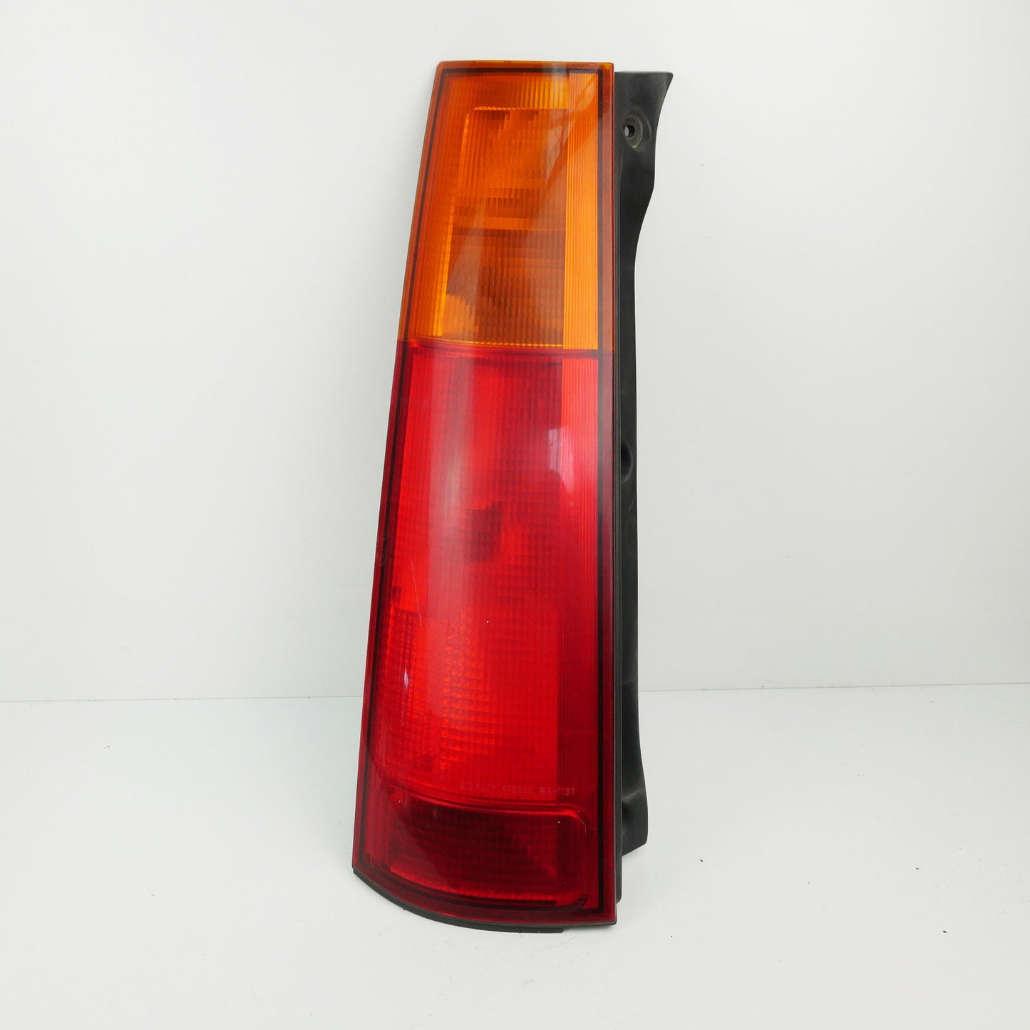 LH Tail Light Lens - Fits Honda RD1 SUV Gen1 1997-2001