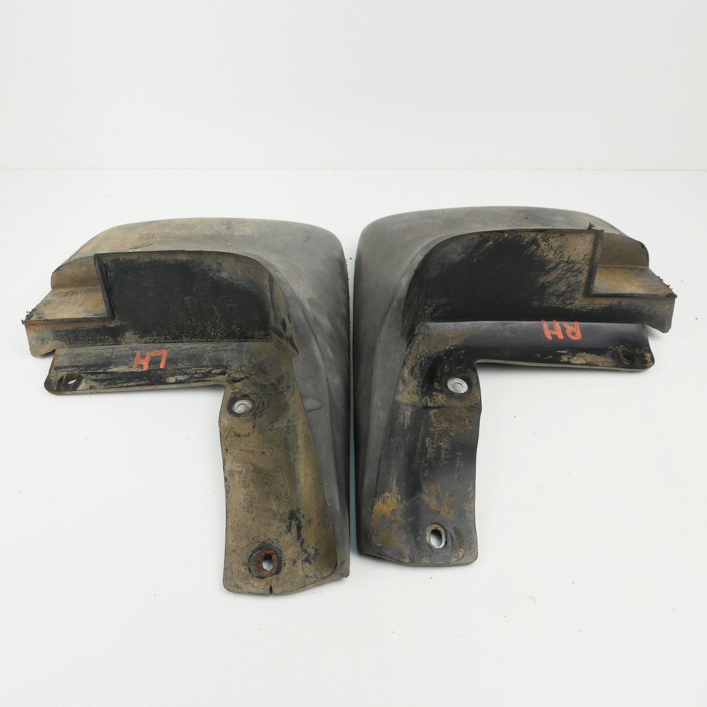 Front Mud Flaps - Fits Honda RD1 SUV Gen1 1997-2001