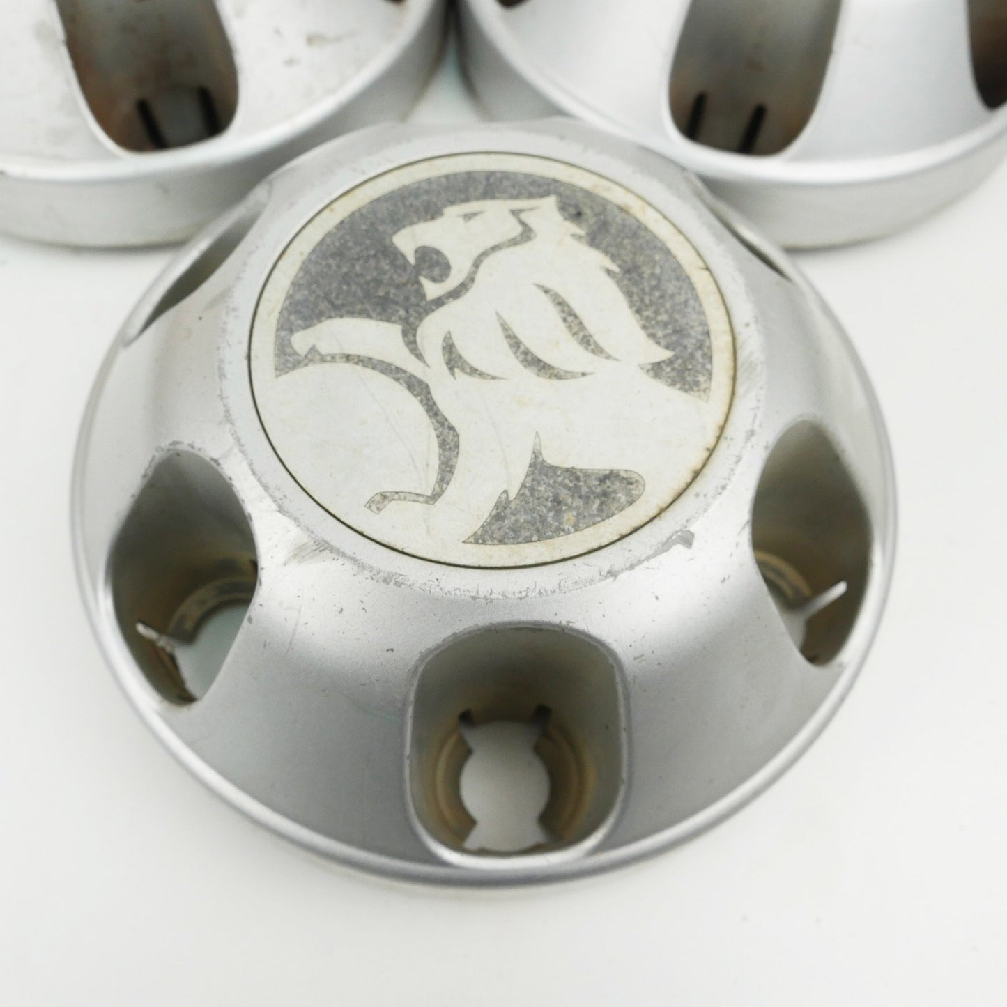 3 x Holden Rodeo Hub Caps 3.0l 4JH1 - Fits Holden Rodeo RA 4X4 4JH1 LX 2003-2008