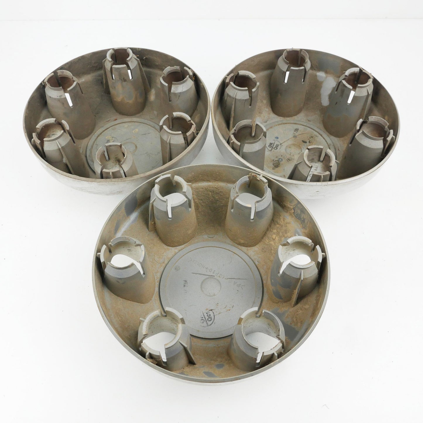 3 x Holden Rodeo Hub Caps 3.0l 4JH1 - Fits Holden Rodeo RA 4X4 4JH1 LX 2003-2008