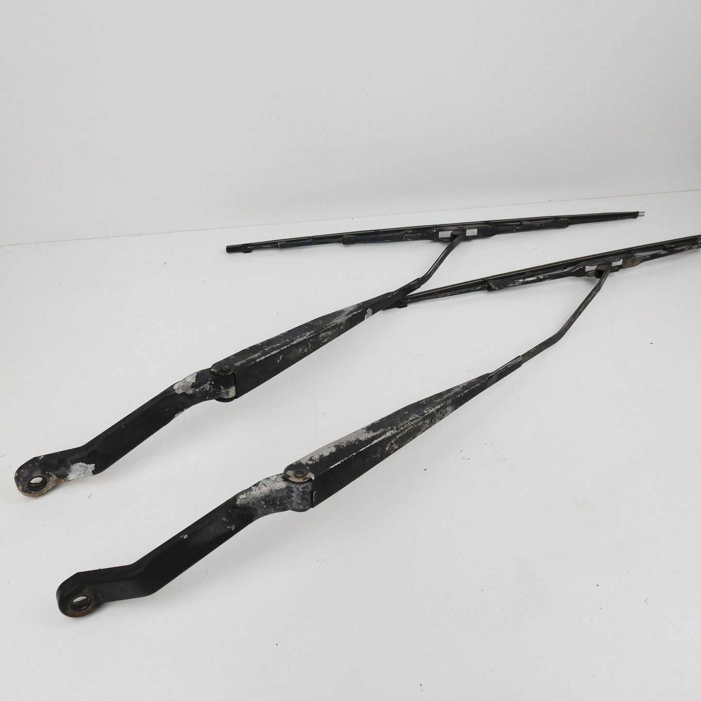 Front Wiper Arms - Fits Honda RD1 SUV Gen1 1997-2001
