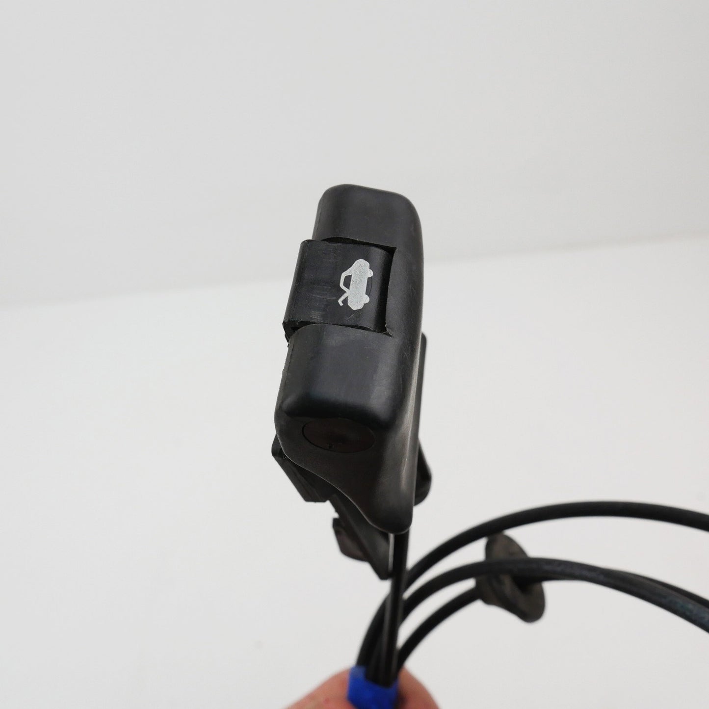 Bonnet Release Cable - Fits Ford Falcon AU UTE 1999-2002