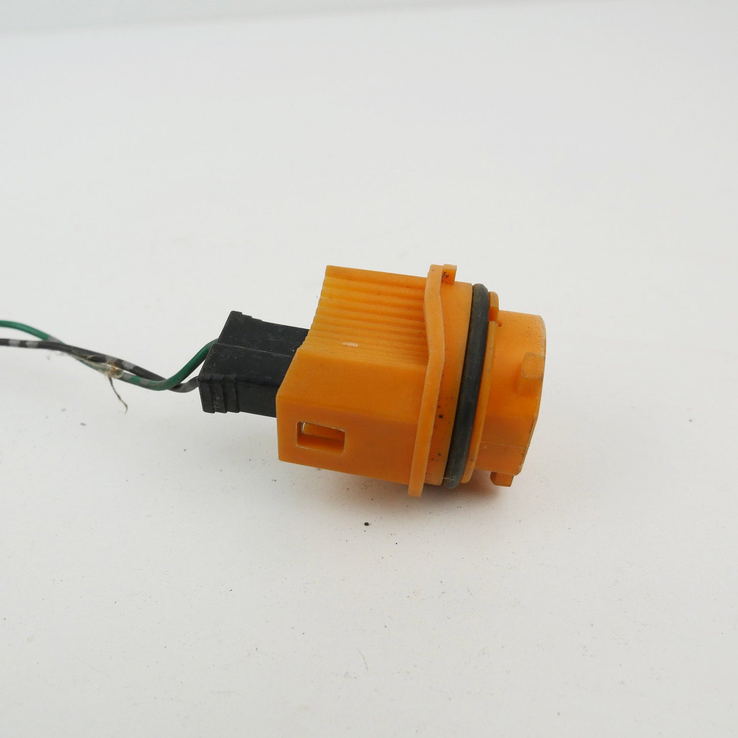 Headlight Indicator Globe Socket Plug and Wire - Fits Ford Falcon AU UTE 1999-2002