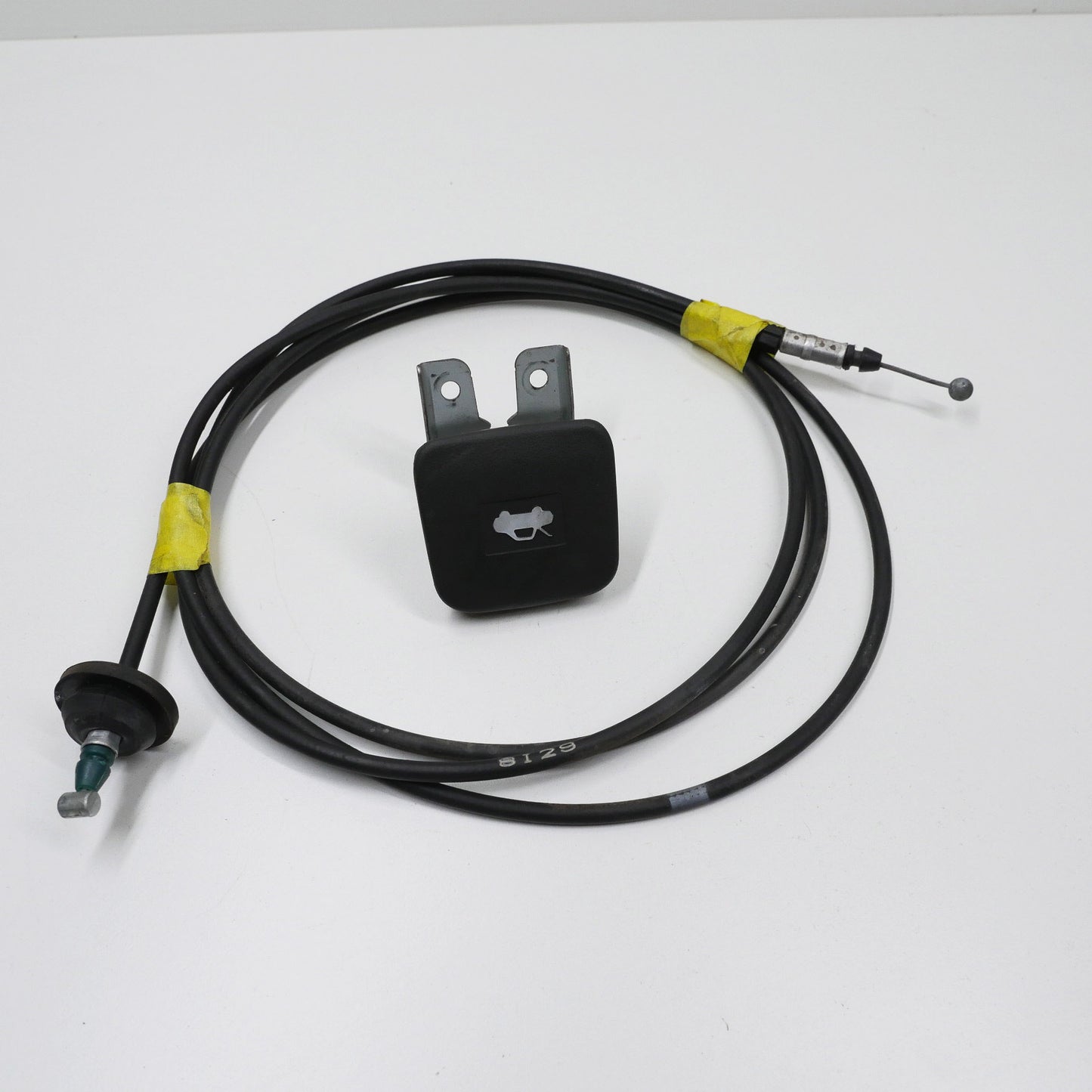Bonnet Release Cable and Handle - Fits Holden Epica EP CDX 2.5L 2007-2011