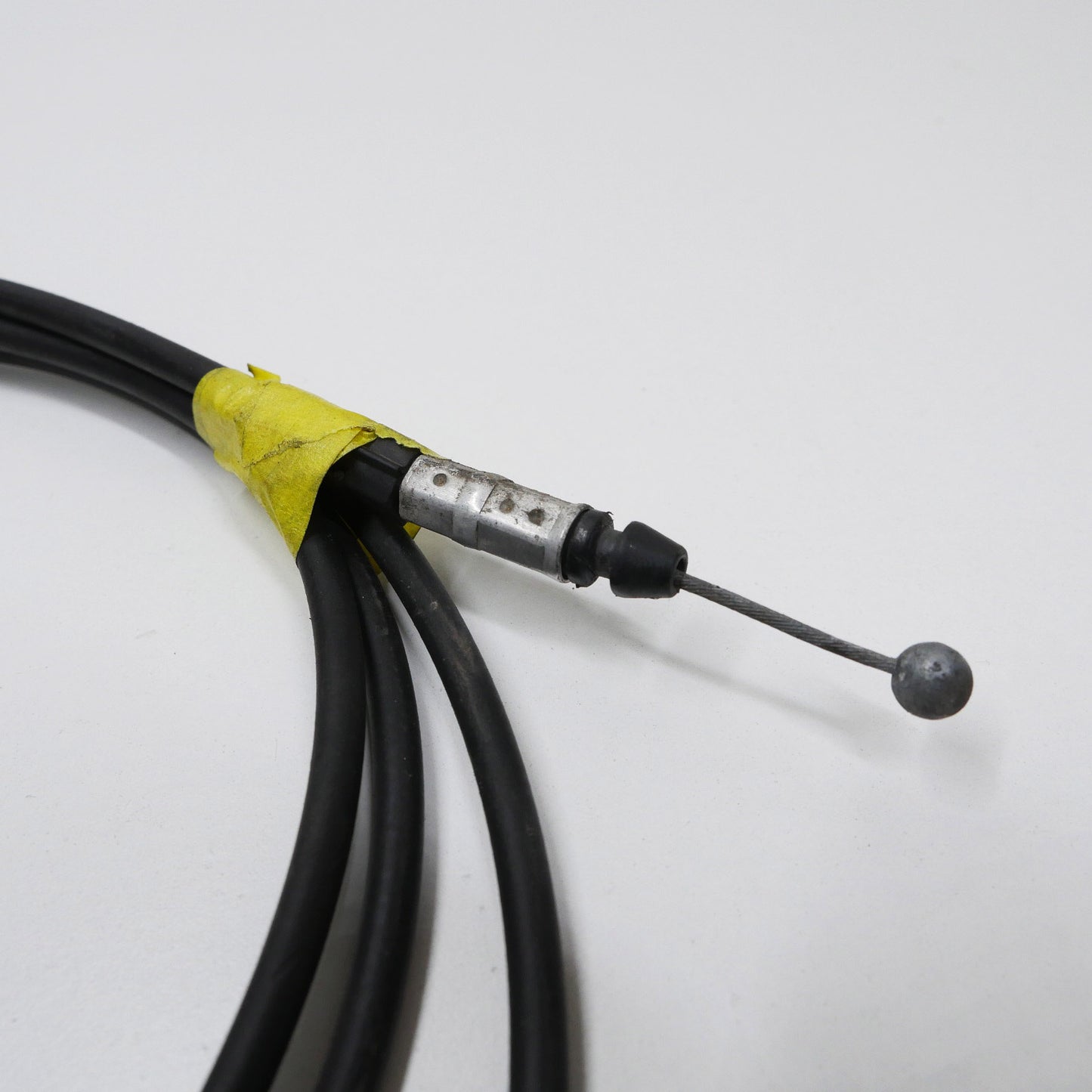 Bonnet Release Cable and Handle - Fits Holden Epica EP CDX 2.5L 2007-2011