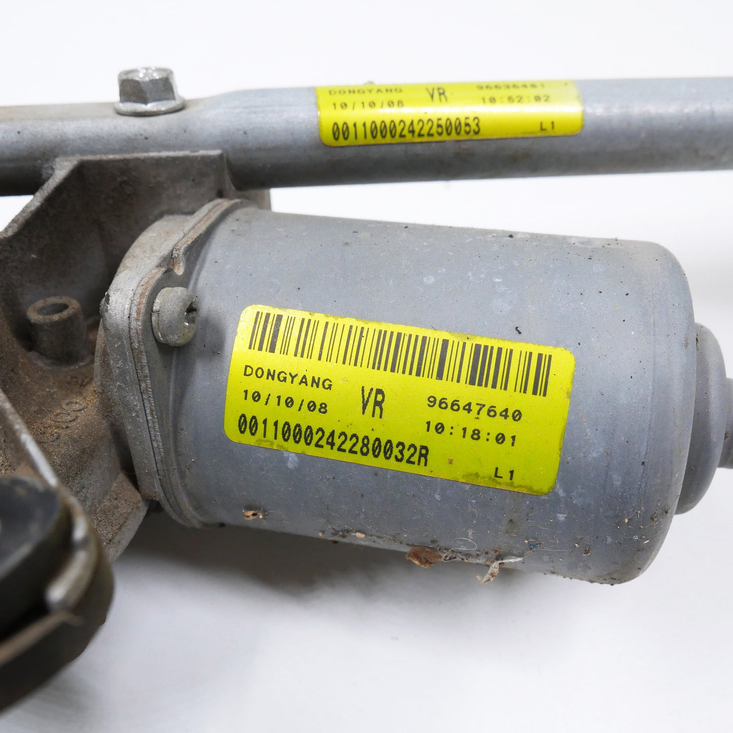 Front Windshield Wiper Motor and Linkages - Fits Holden Epica EP CDX 2.5L 2007-2011