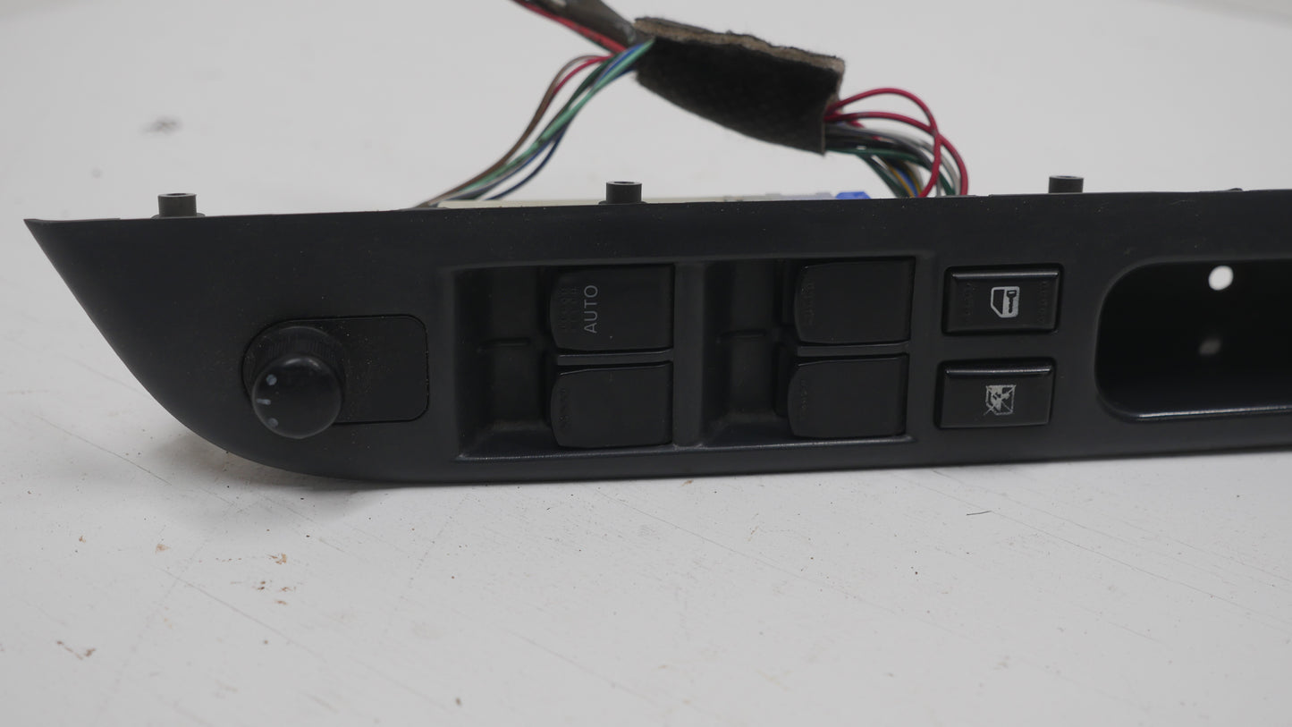 Front RH Drivers Side Power Window Switches - Fits Suzuki Swift EZ 2004-2011
