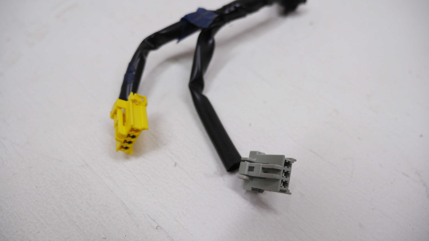 Tail Light Plugs and Wire - Fits Mazda 3 BL 2010-2013