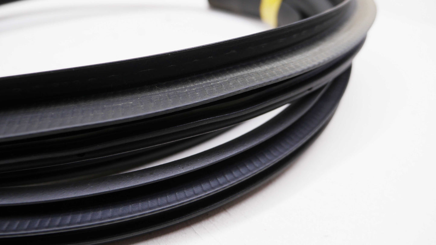 RH Front Pinch Weld Body Rubber Seal - Fits Ford Falcon AU 1998-2002