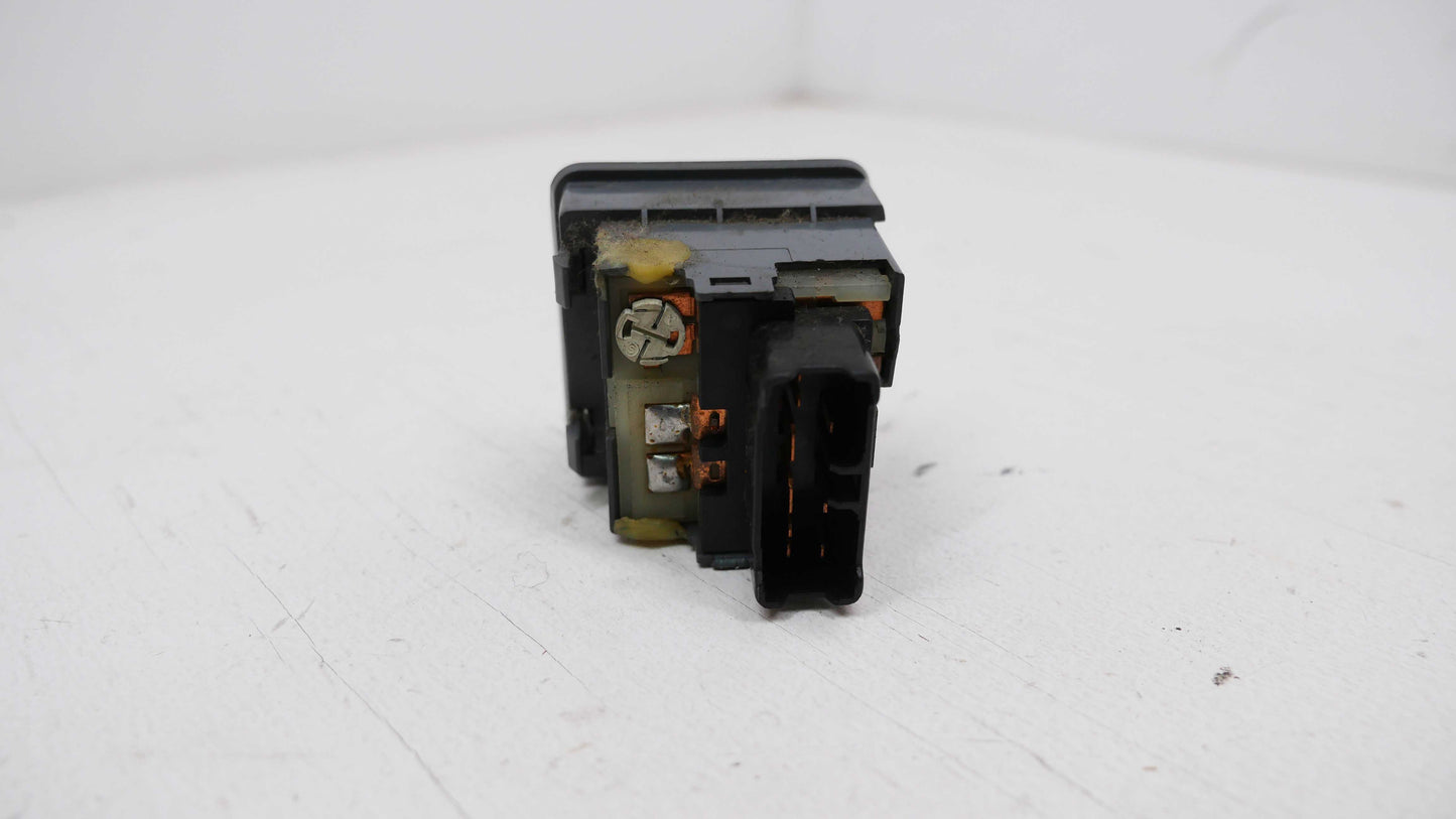 Demister and Wiper Switches - Fits Toyota Corolla AE92 Seca Liftback 1988-1992