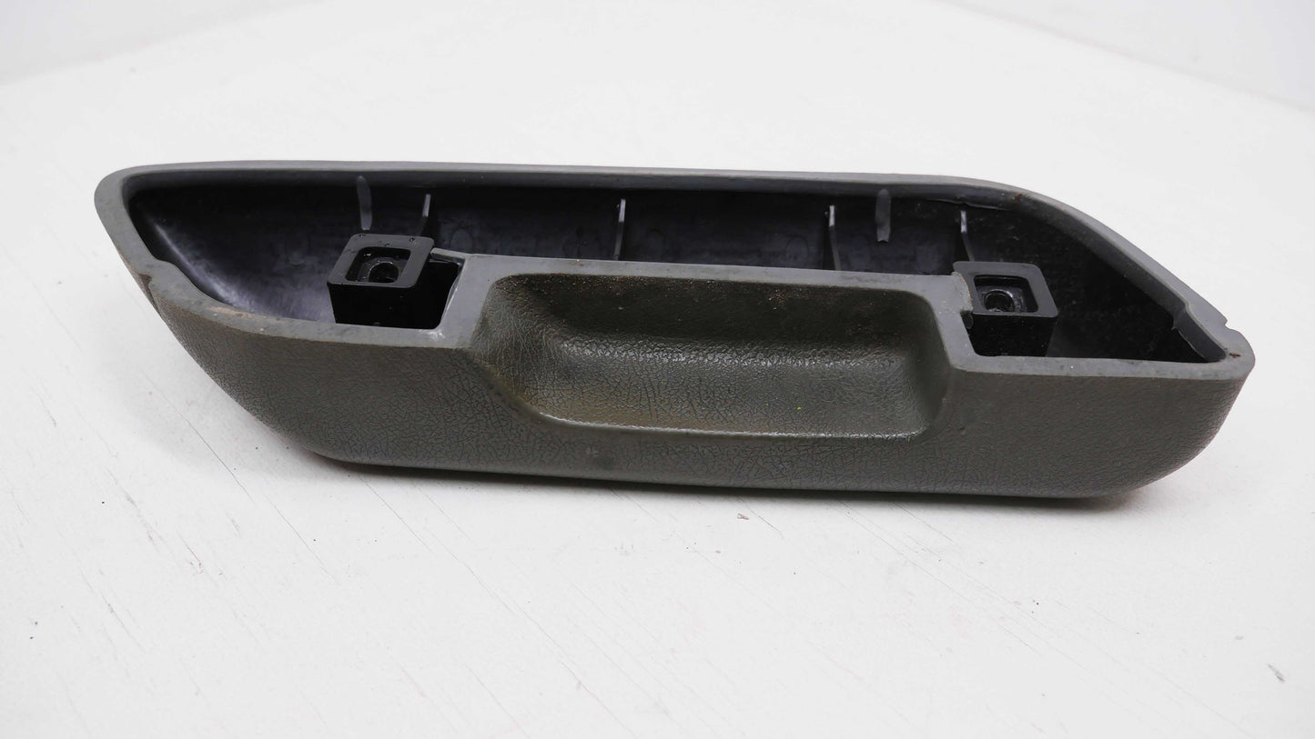 RH Front Door Handle Armrest - Fits Toyota Corolla AE92 Seca Liftback 1988-1992
