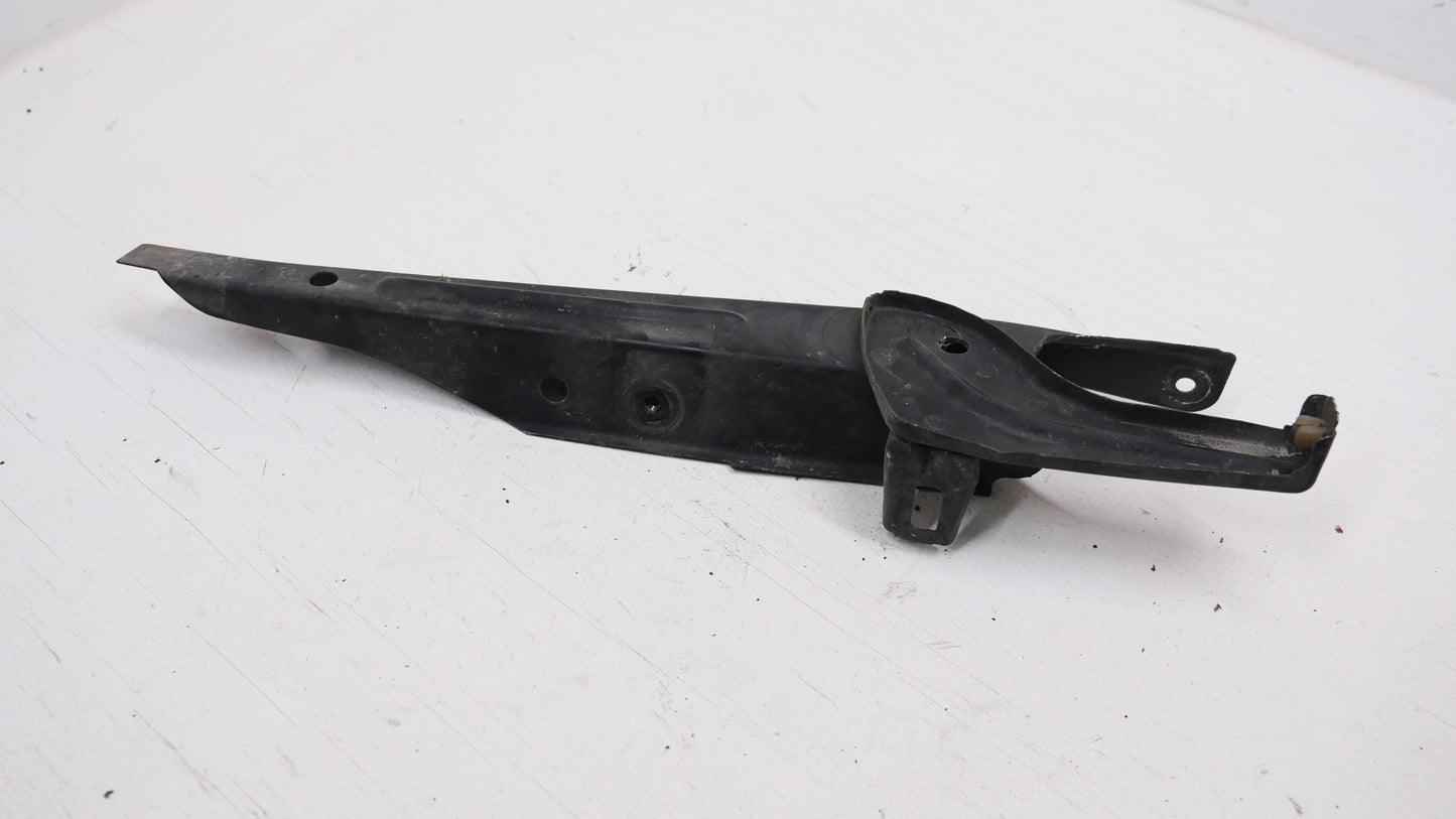 Front End Bonnet Latch and Horn Mounting Bracket - Fits Toyota Corolla AE92 Seca Liftback 1988-1992