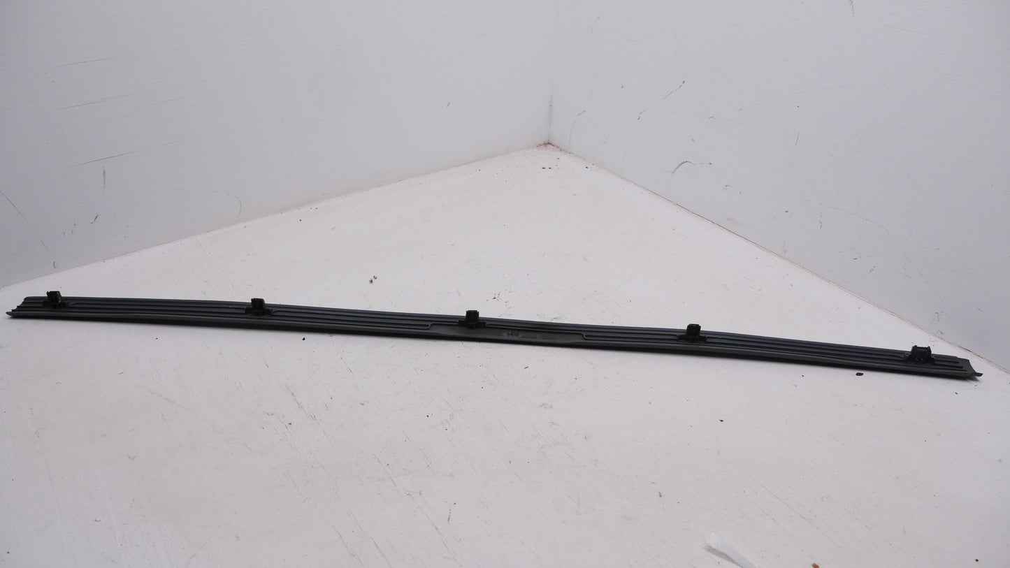 RH Center Ceiling Roof Head Liner Trim - Fits Toyota Corolla AE92 Seca Liftback 1988-1992