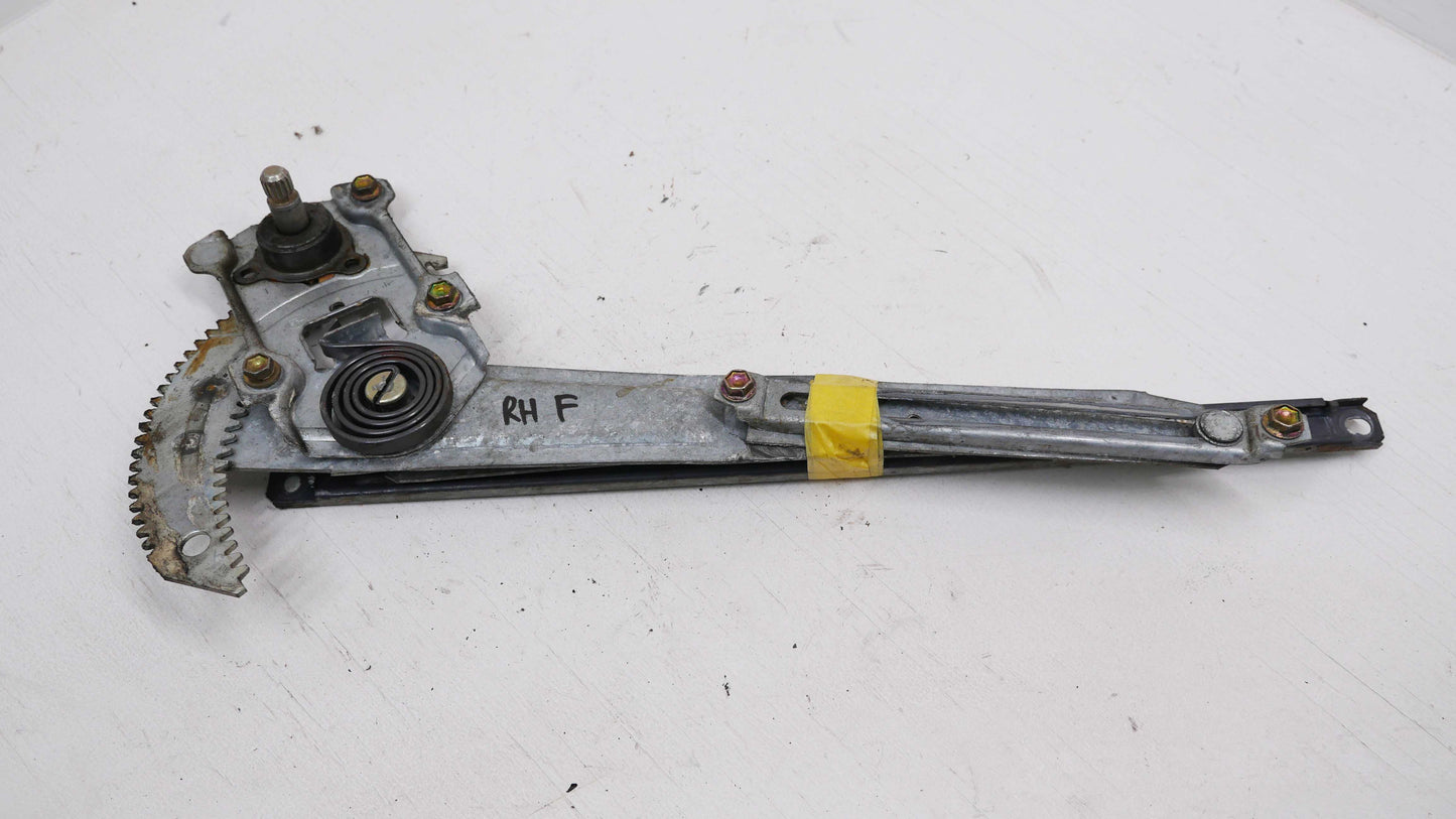 RH Front Window Regulator - Fits Toyota Corolla AE92 Seca Liftback 1988-1992