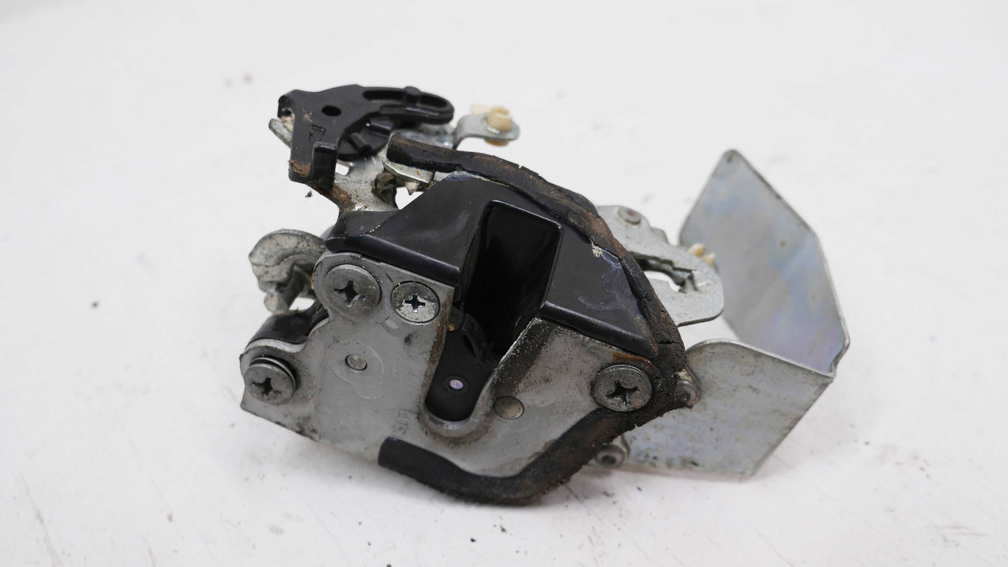 RH Rear Door Lock Latch Mechanism - Fits Toyota Corolla AE92 Seca Liftback 1988-1992