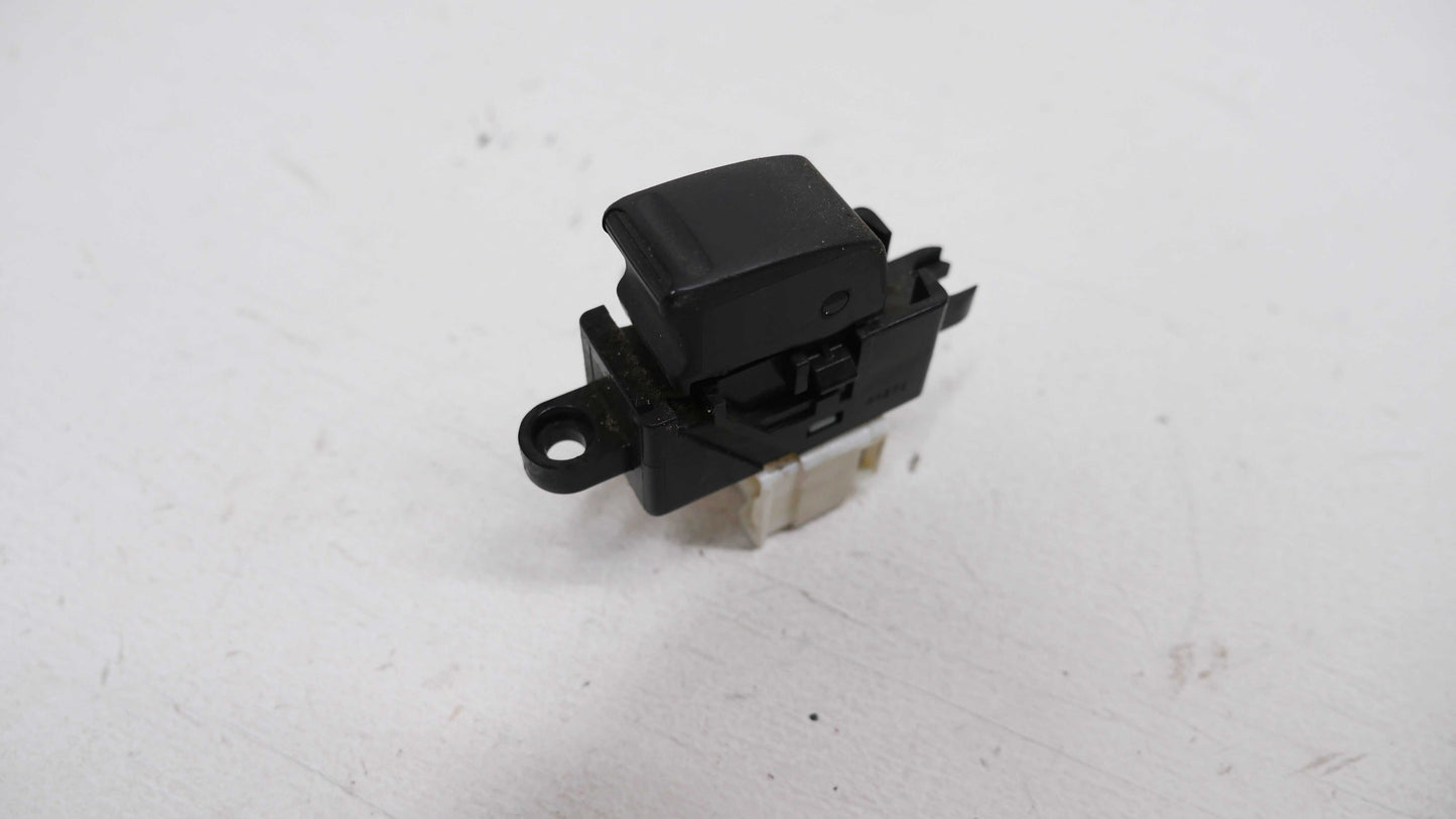 Rear Door Power Window Switch Button - Fits Nissan X-Trail T30 2001-2007
