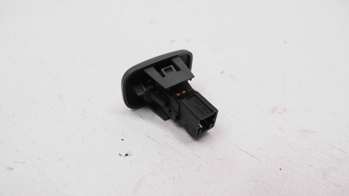 Door Lock Button Switch - Fits Ford Falcon AU 1998-2002