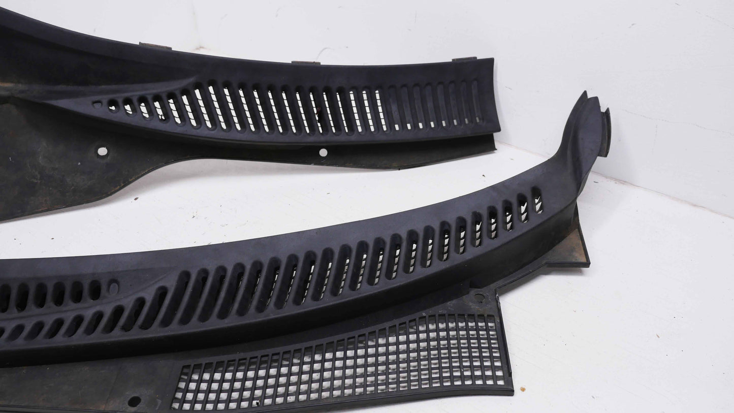 Bonnet Plastic Cowling Wiper Motor Cover - Fits Ford Falcon AU 1998-2002