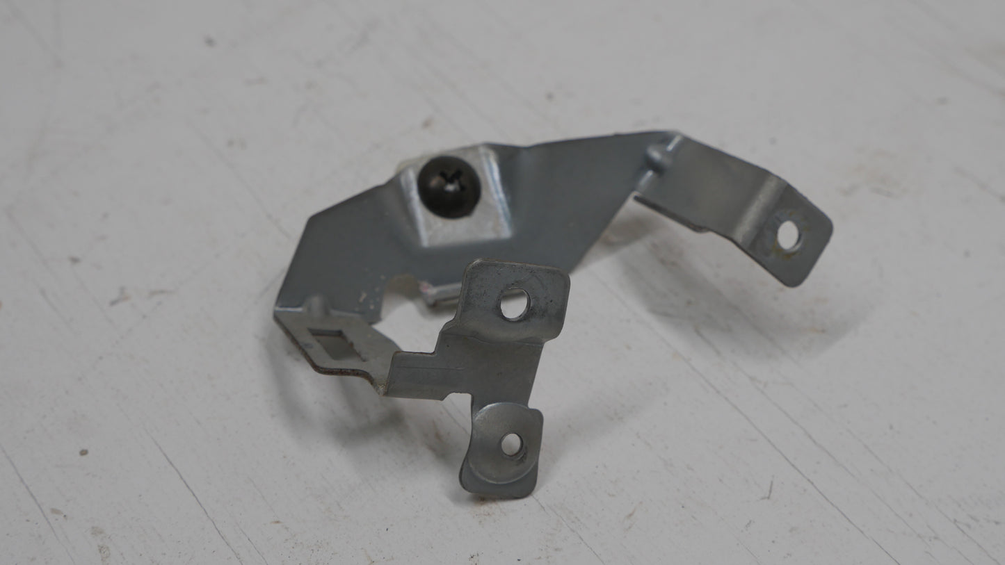 Front Left Power Window Switch Mounting Bracket - Fits Subaru Liberty Wagon BH 1998-2003