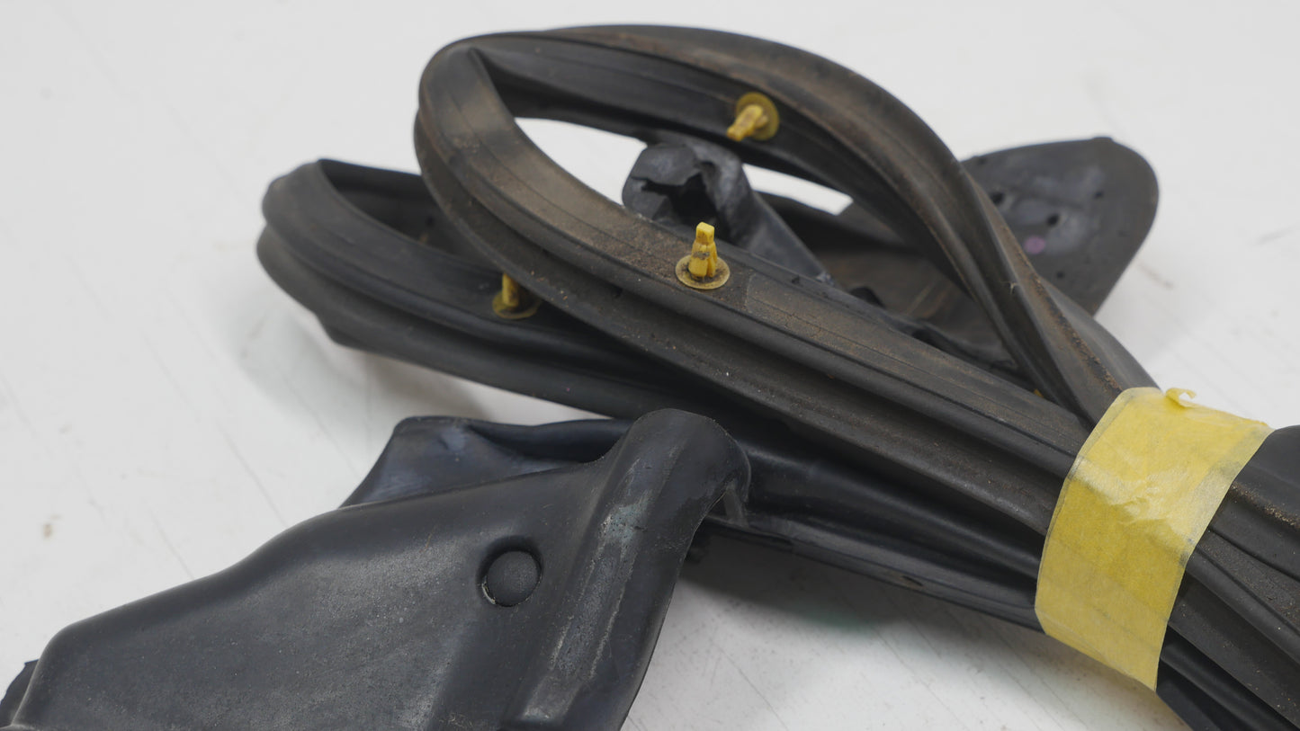 Front Left Door Rubber - Fits Subaru Liberty Wagon BH 1998-2003