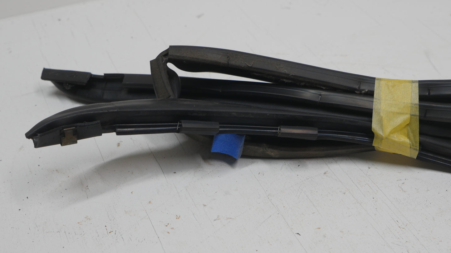 Rear Right Door Card Rubber - Fits Subaru Liberty Wagon BH 1998-2003