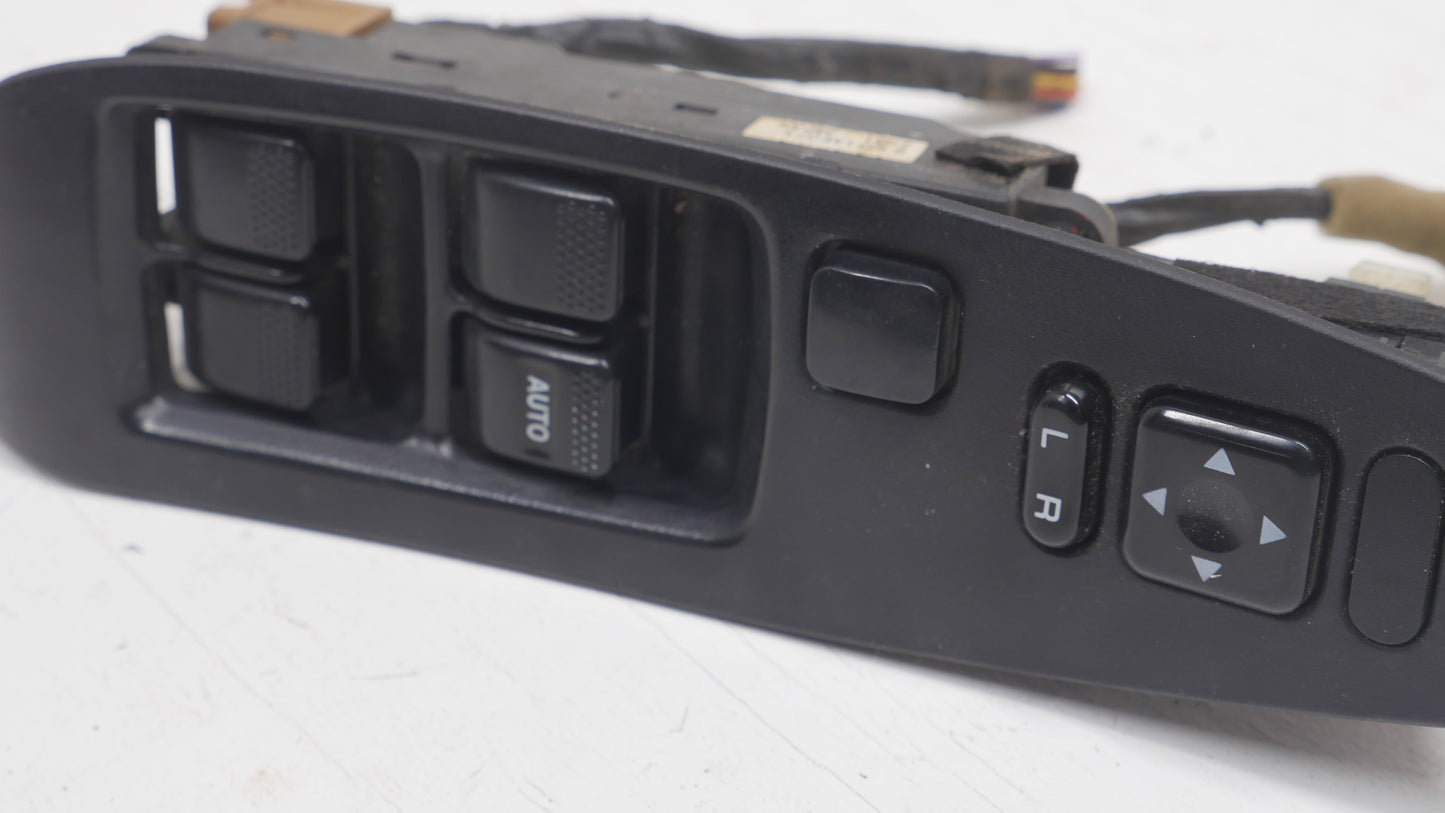 Front Right Power Window Controls - Fits Subaru Liberty Wagon BH 1998-2003