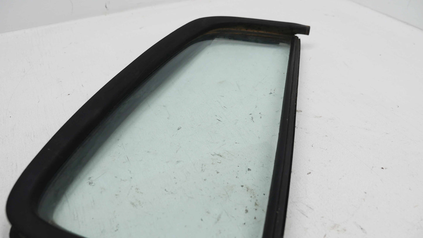 Rear LH Door Quarter Glass and Rubber - Fits Suzuki Swift EZ 2004-2011