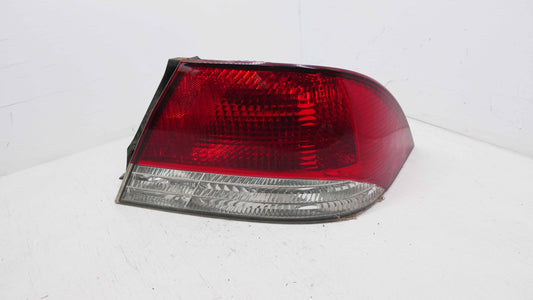 RH Tail Light Lens - Fits Mitsubishi Lancer CS-ES Sedan 2002-2007