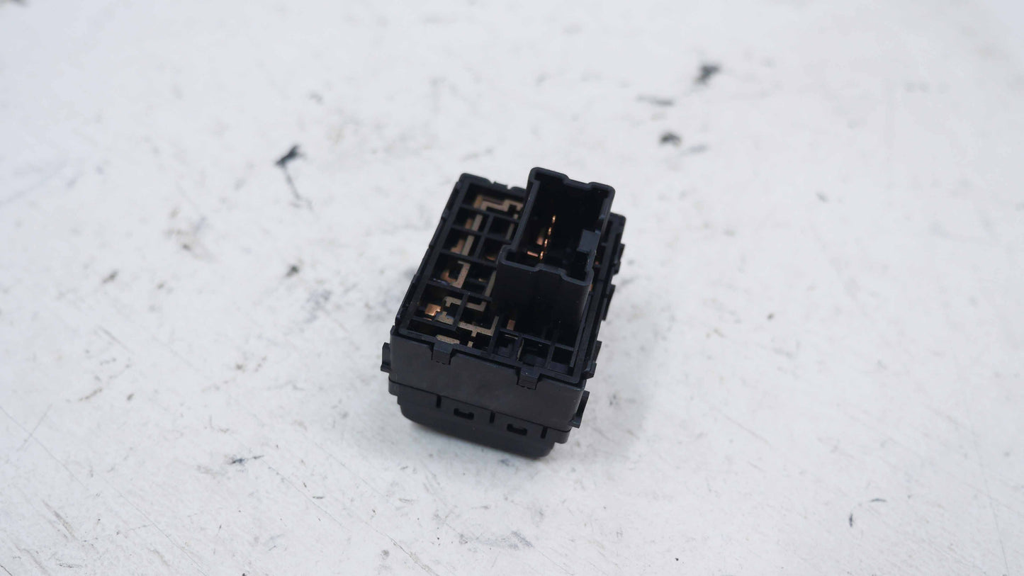 Mirror Adjustment Switch - Fits Nissan X-Trail T30 2001-2007