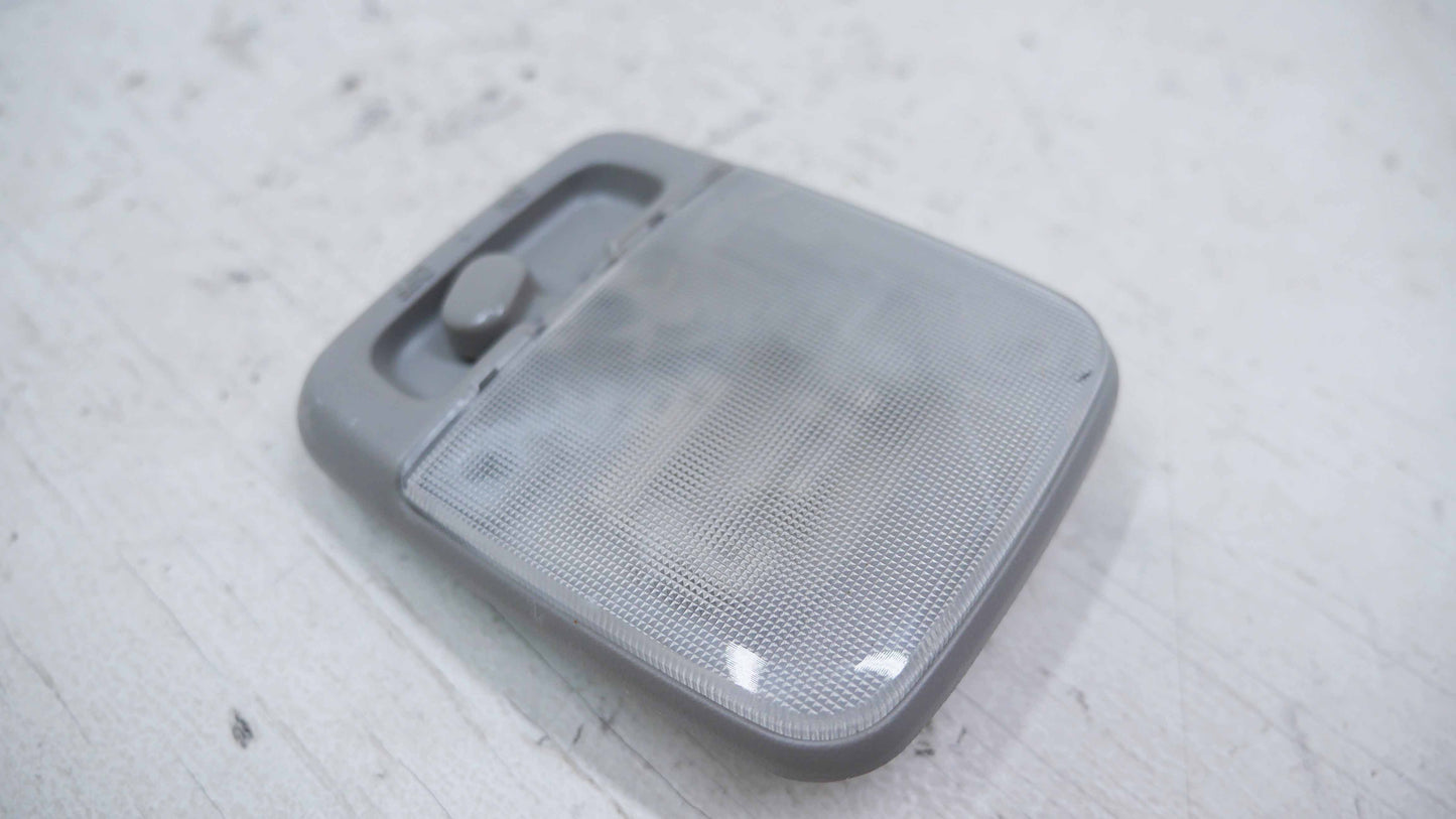 Rear Interior Dome Courtesy Light - Fits Nissan X-Trail T30 2001-2007