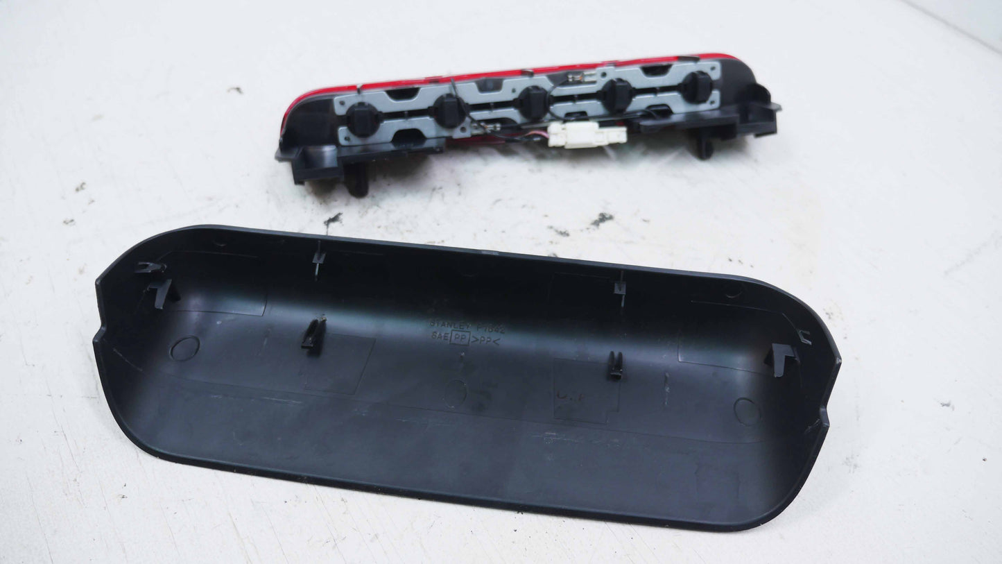 Rear Boot Brake Light Lens and Cover - Fits Nissan X-Trail T30 2001-2007