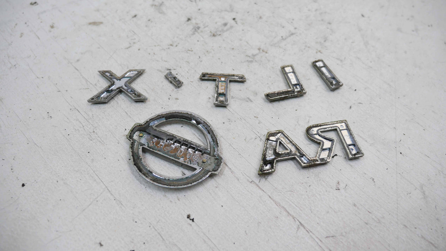 Rear Badges - Fits Nissan X-Trail T30 2001-2007