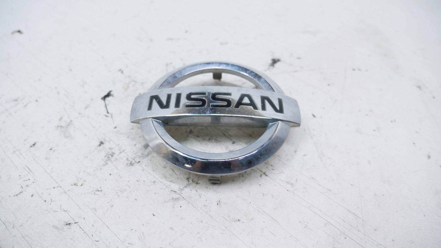 Front Grille Nissan Badge - Fits Nissan X-Trail T30 2001-2007