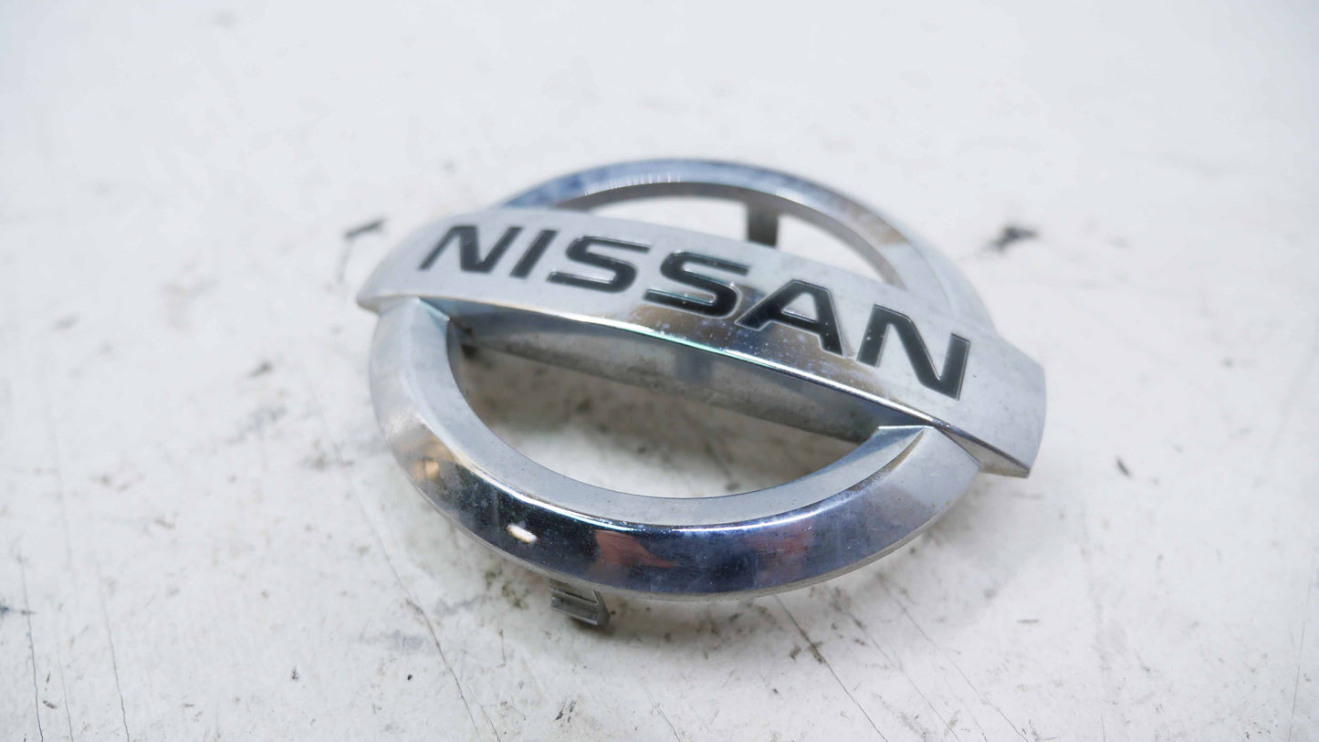 Front Grille Nissan Badge - Fits Nissan X-Trail T30 2001-2007